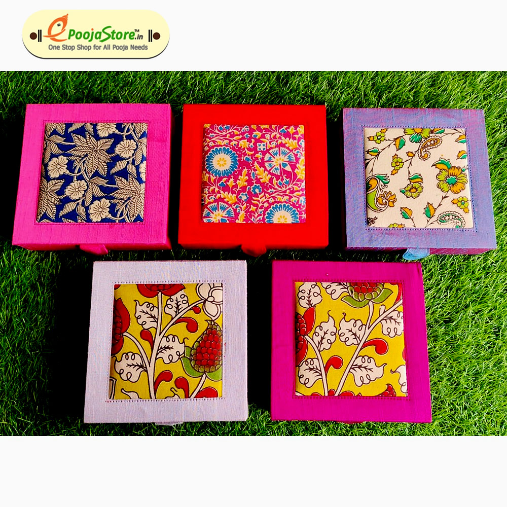 Cardboard Rawsilk Jewel boxes 