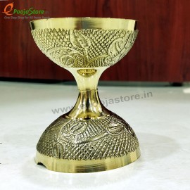 Pure Brass Diya, Oil Lamp Kuber Diya, Deepam, Deepak Medium Size (Pack of 1)