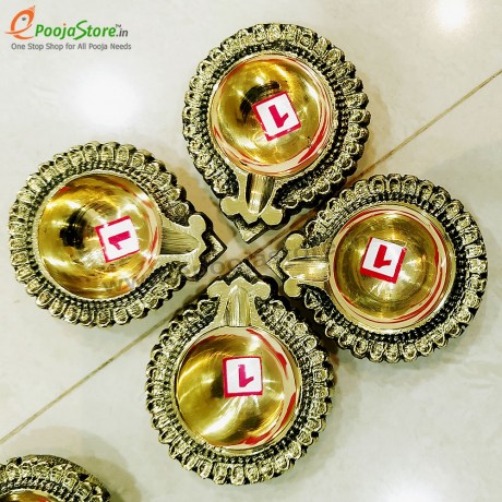 Pure Brass Kuber Diya / Deepam (Pack Of 1 Pc)