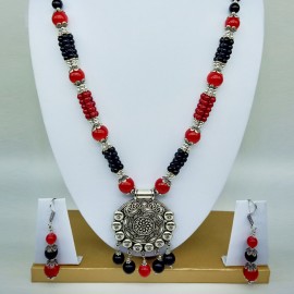 Oxidized Red and Black Beads Necklace Set 