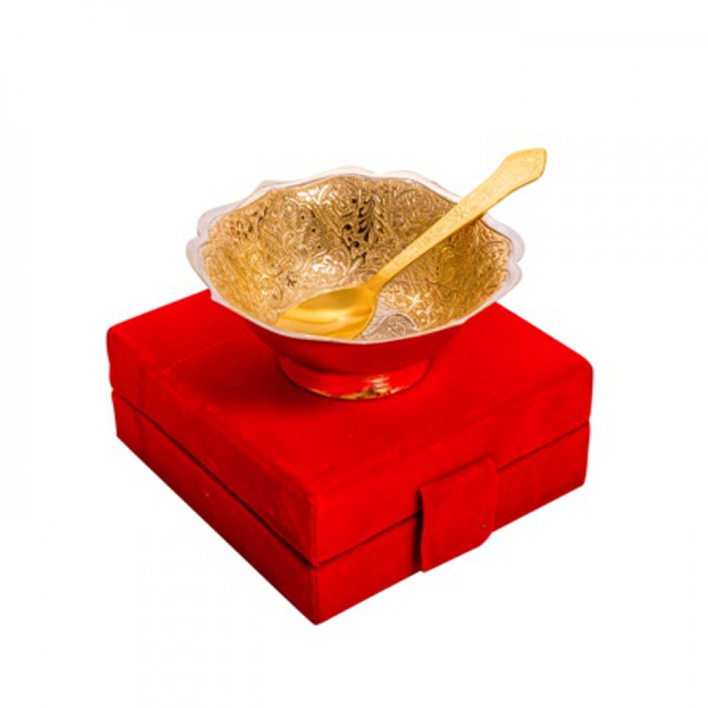 Silver & Gold Plated Brass New Shaped Peacock Carving Bowl 4" Diameter Silver & Gold Plated Brass New Shaped Peacock Carving Bowl 4" Diameter