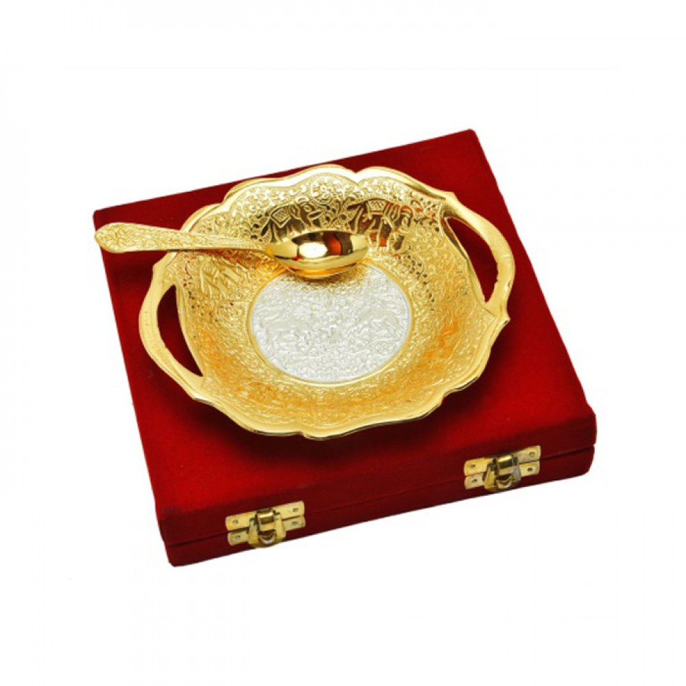 Silver & Gold Plated Traditional Brass Platter ( 5.25" x 5.75" ) Silver & Gold Plated Traditional Brass Platter ( 5.25" x 5.75" )