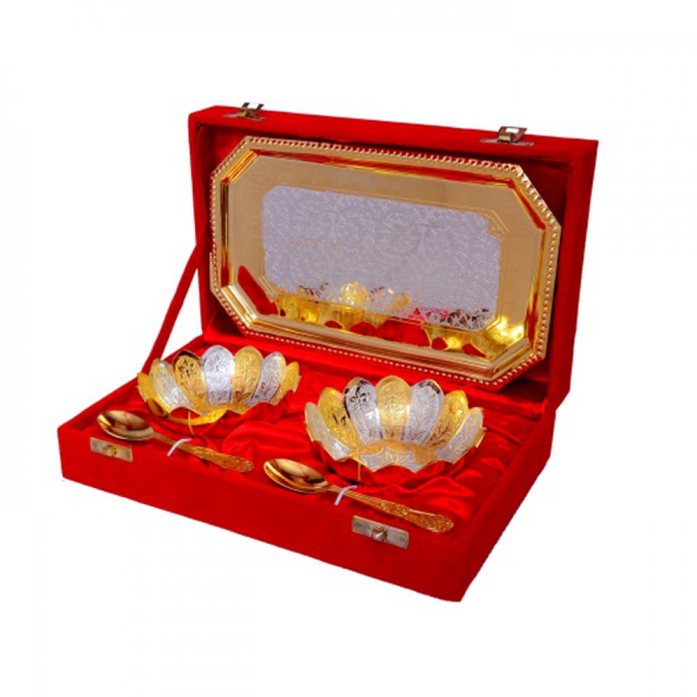 Silver & Gold Plated Brass Bowl Set 5 Pcs. (Bowls 4" Diameter & Tray 9.5" x 5.5") Silver & Gold Plated Brass Bowl Set 5 Pcs. (Bowls 4" Diameter & Tray 9.5" x 5.5")