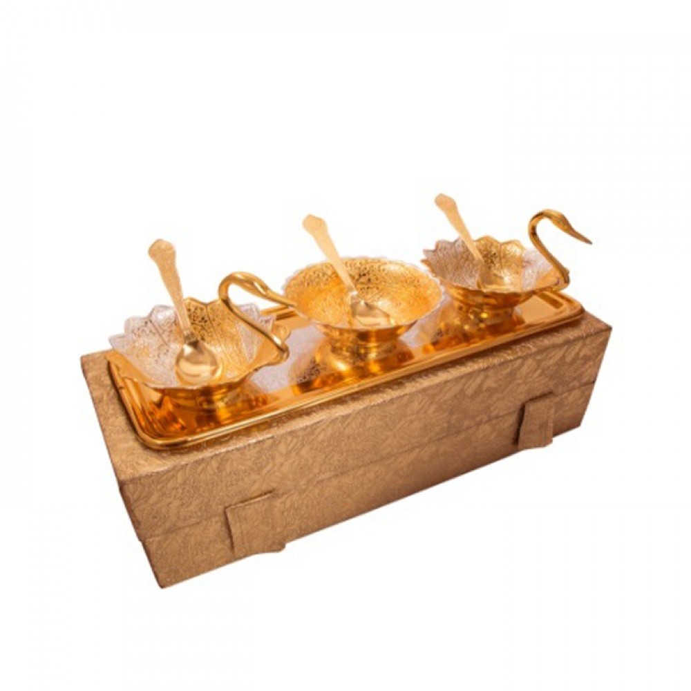 Silver & Gold Plated Duck Shaped Bowl Set 7 Pcs. (Bowl 4" Diameter & Tray 13" x 5.5") Silver & Gold Plated Duck Shaped Bowl Set 7 Pcs. (Bowl 4" Diameter & Tray 13" x 5.5")