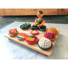 Women Selling Vegetables Decorative Kondapally Bommalu / Kondapally Bommalu